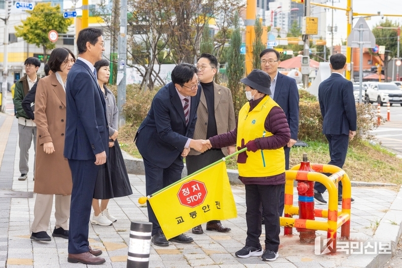  도성훈 인천광역시교육감, 신광초 주변 통학로 현장 점검.