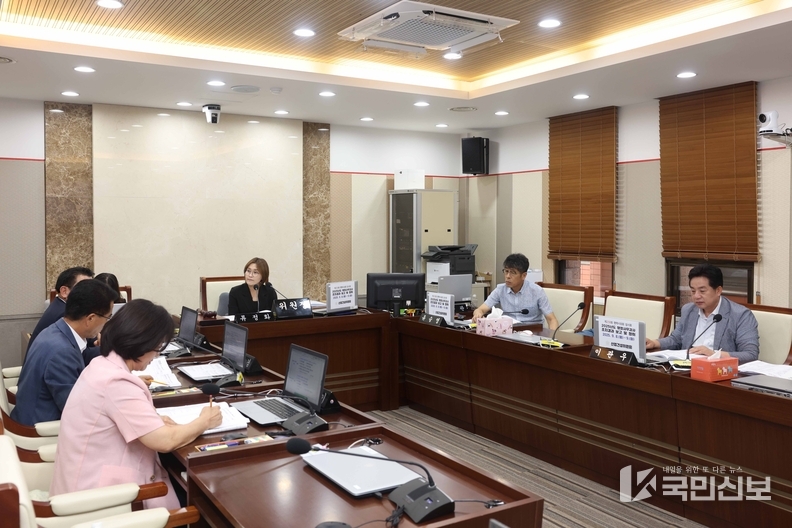  2025년도 행정사무감사 조치결과 보고 및 청취하는 평택시의회